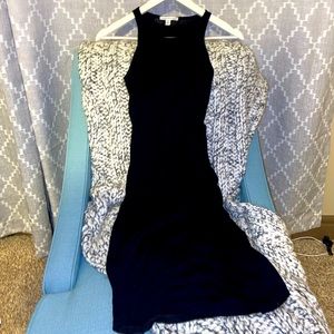 Bodycon Mid-length Dress with Back Cutout